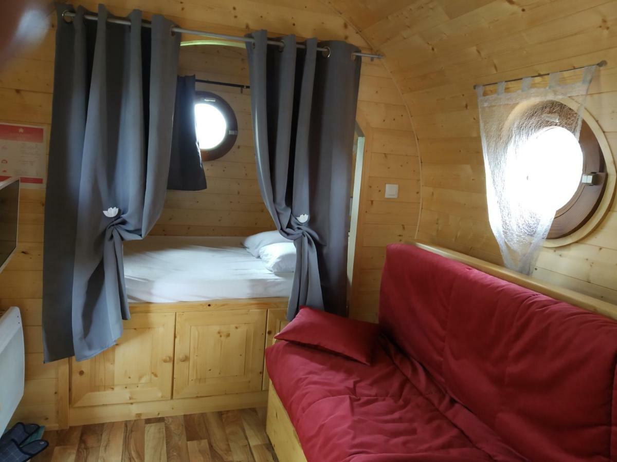 Bed and Breakfast Aux Ronzieres Pouilly-sous-Charlieu Экстерьер фото